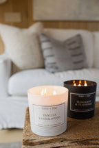 Signature Vanilla Sandalwood 21 oz scented candle