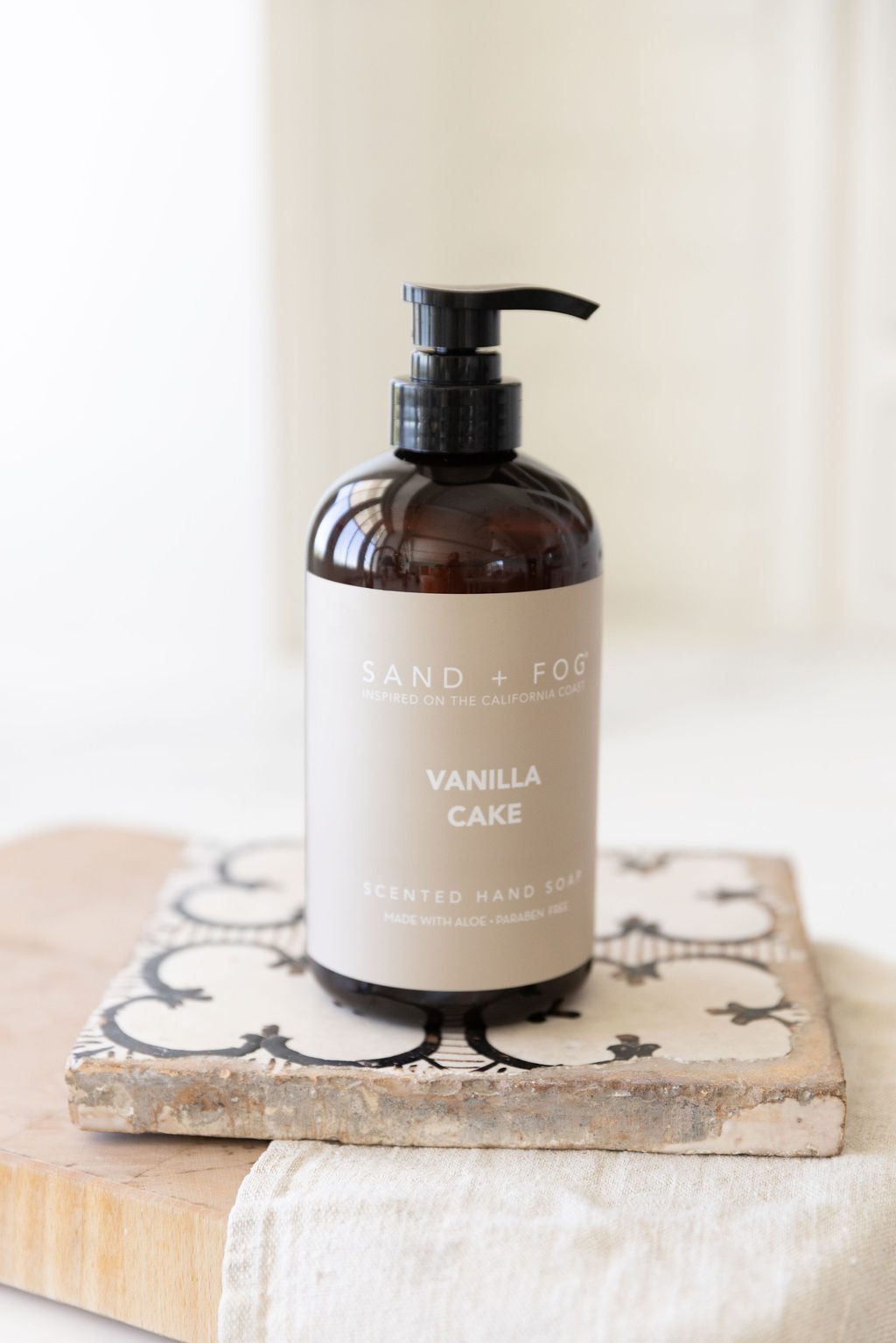 Nourishing Vanilla Cake 20 oz Liquid Hand Soap