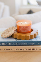 Premium Vanilla Pumpkin 12 oz scented candle